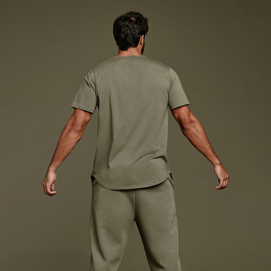Men's Short Sleeve Curved Hem T-Shirt - Dark Olive - nuuds